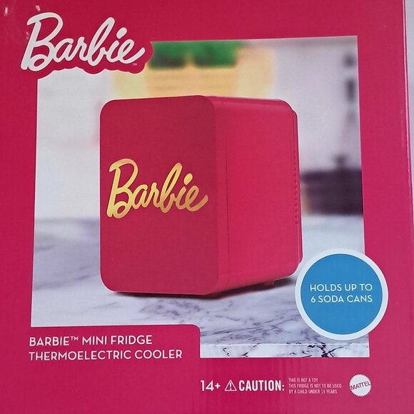 Barbie Mini Fridge  Thermoelectric Cooler. Brand New with Tag, in a Box - Picture 3 of 17
